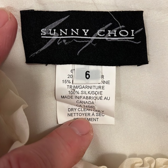 EUC Sunny Choi suit - Picture 14 of 14